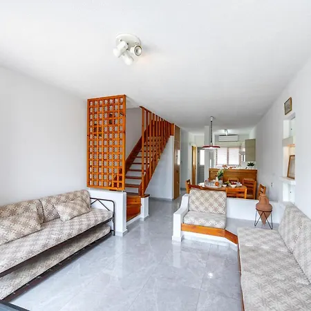 Maistralli * Protaras